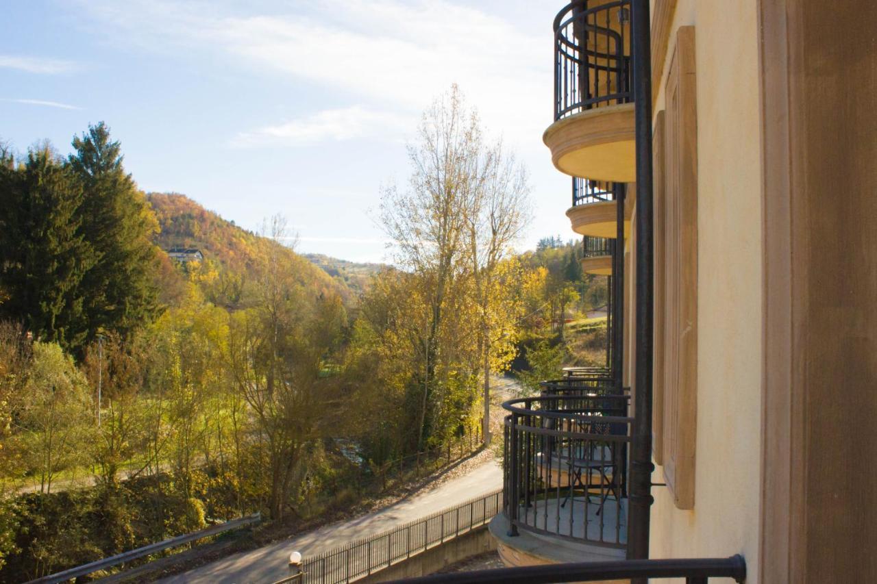 Hotel Valentino Acqui Terme Exterior foto