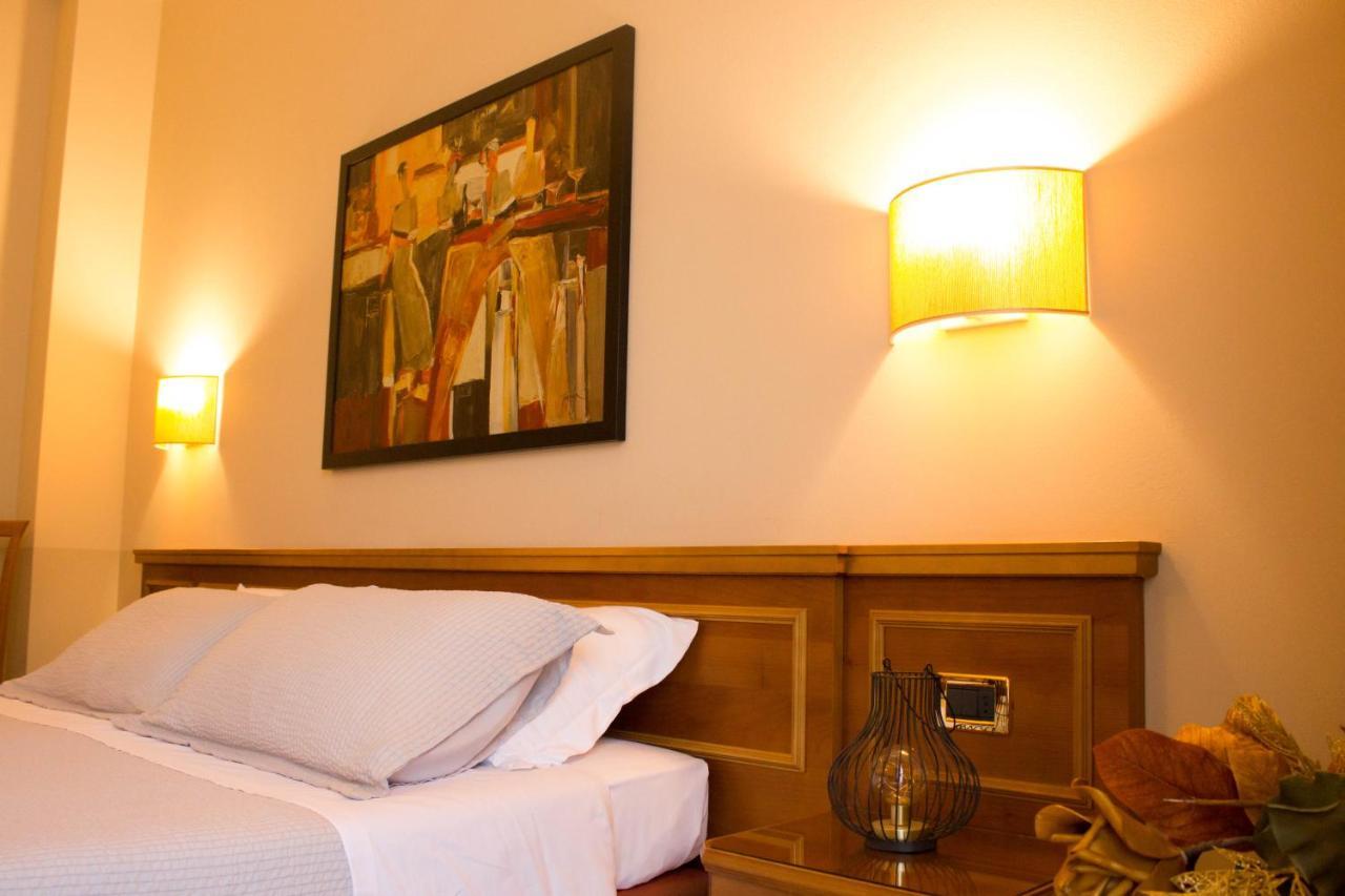 Hotel Valentino Acqui Terme Exterior foto