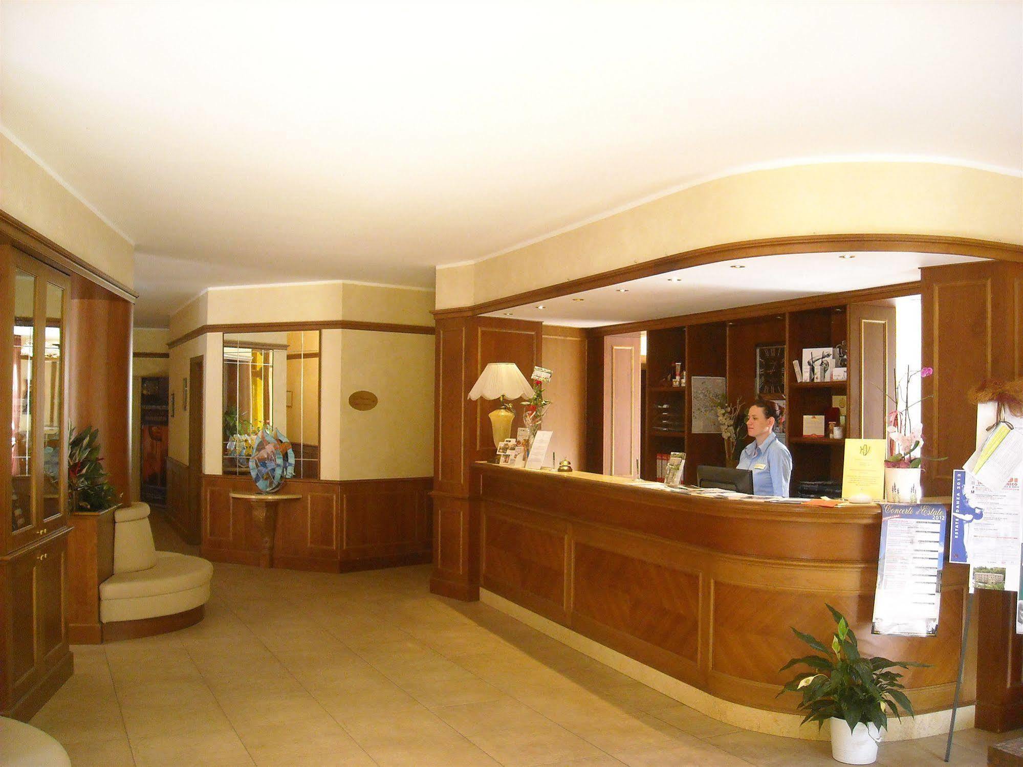 Hotel Valentino Acqui Terme Exterior foto